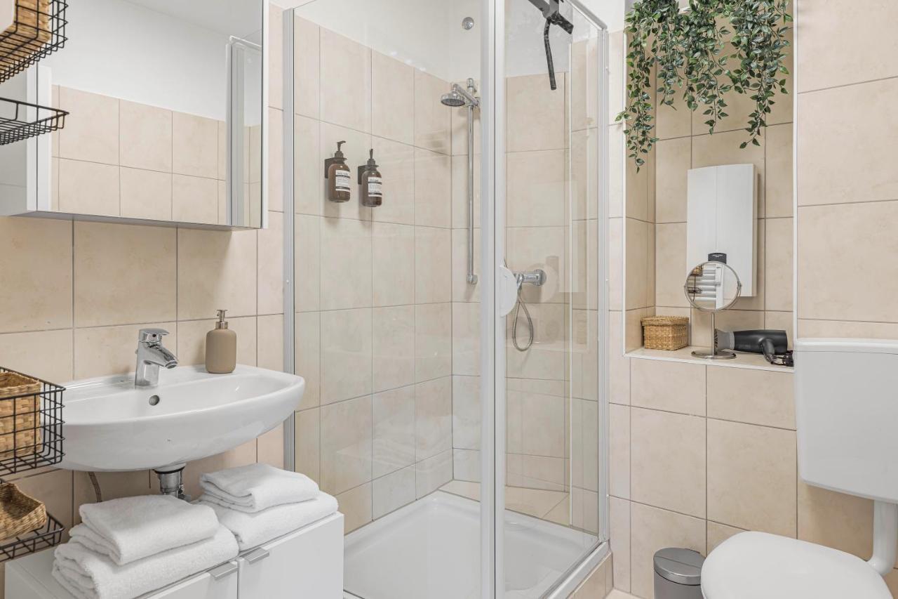 Prime - City Apartment Fuer 6 - Neu & Modern 뮌헨 외부 사진